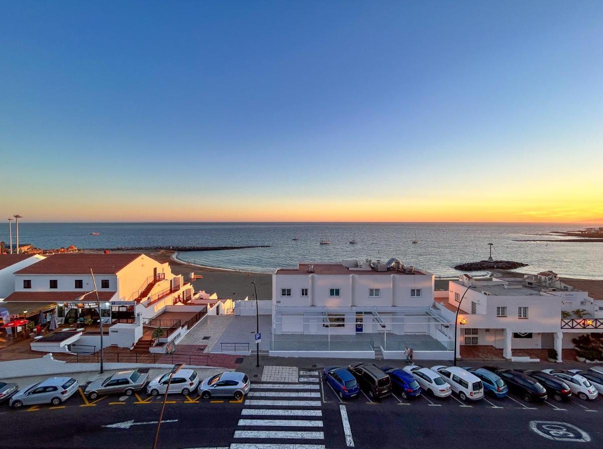 Penthouse Of Views Los Cristianos Лос Кристианос Екстериор снимка