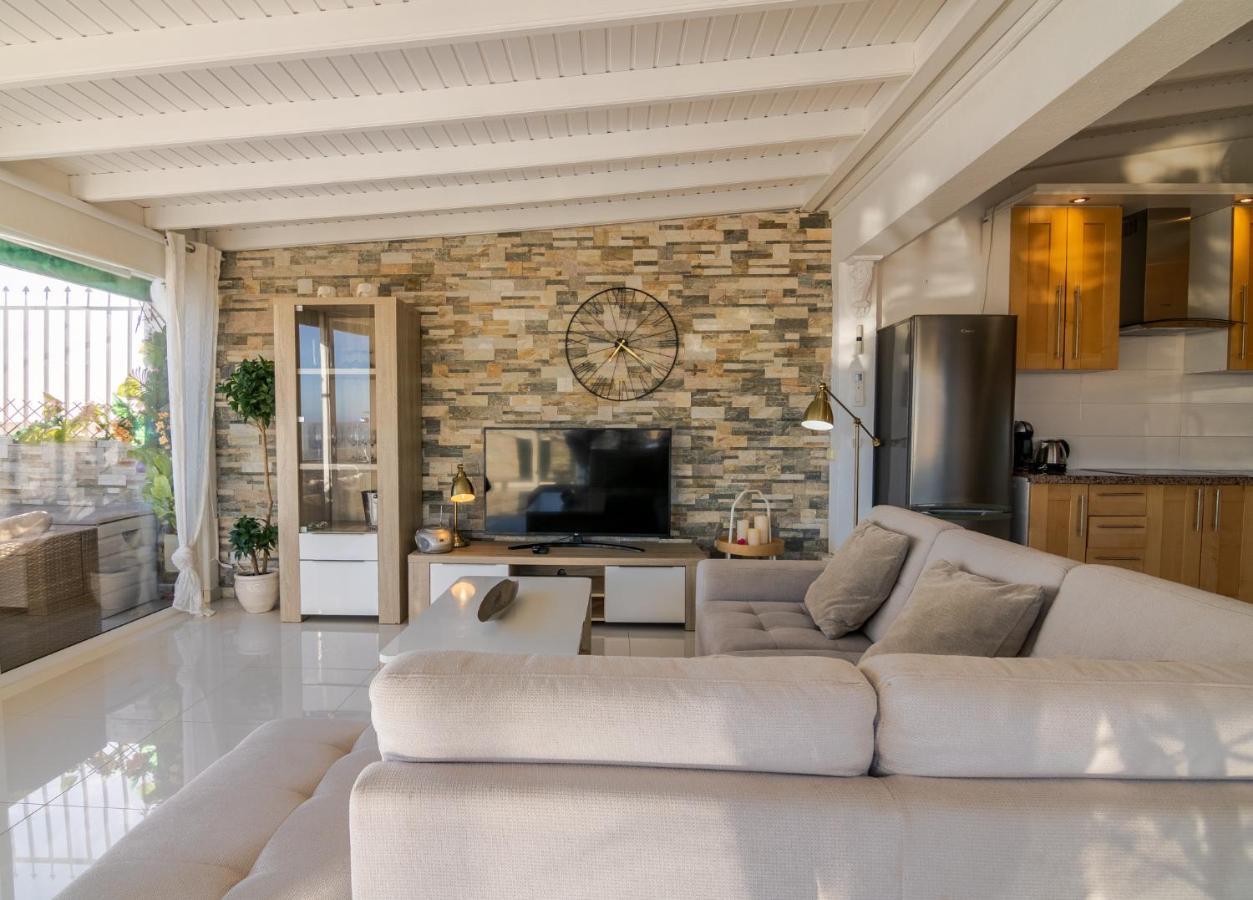 Penthouse Of Views Los Cristianos Лос Кристианос Екстериор снимка